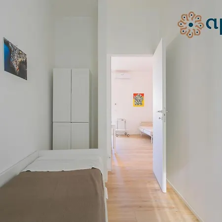 Emma's House By Apulia Apartment Bari
